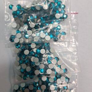 SWAROVSKI  SS20  Blue Zircon   ( наявність 9гросс) ціна за 1грос 144каменця